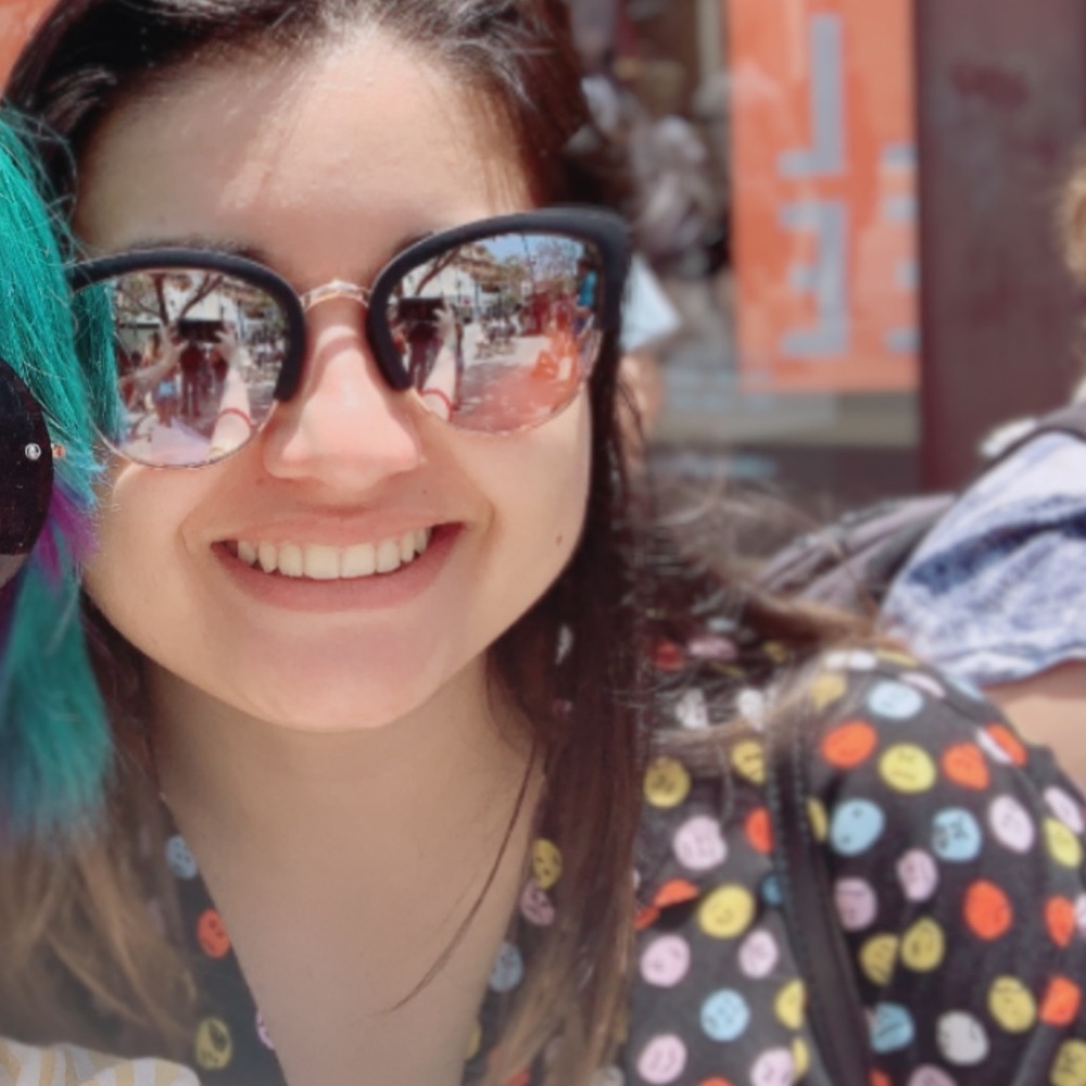 Meet your Posher, Stephany